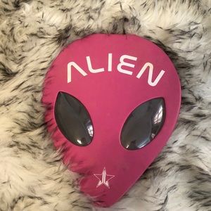 Jeffree Star alien palette